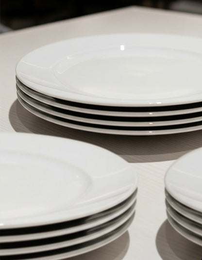 Plate with wide rims